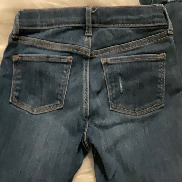 Old Navy Blue Distressed Jeans - Picture 6 of 6